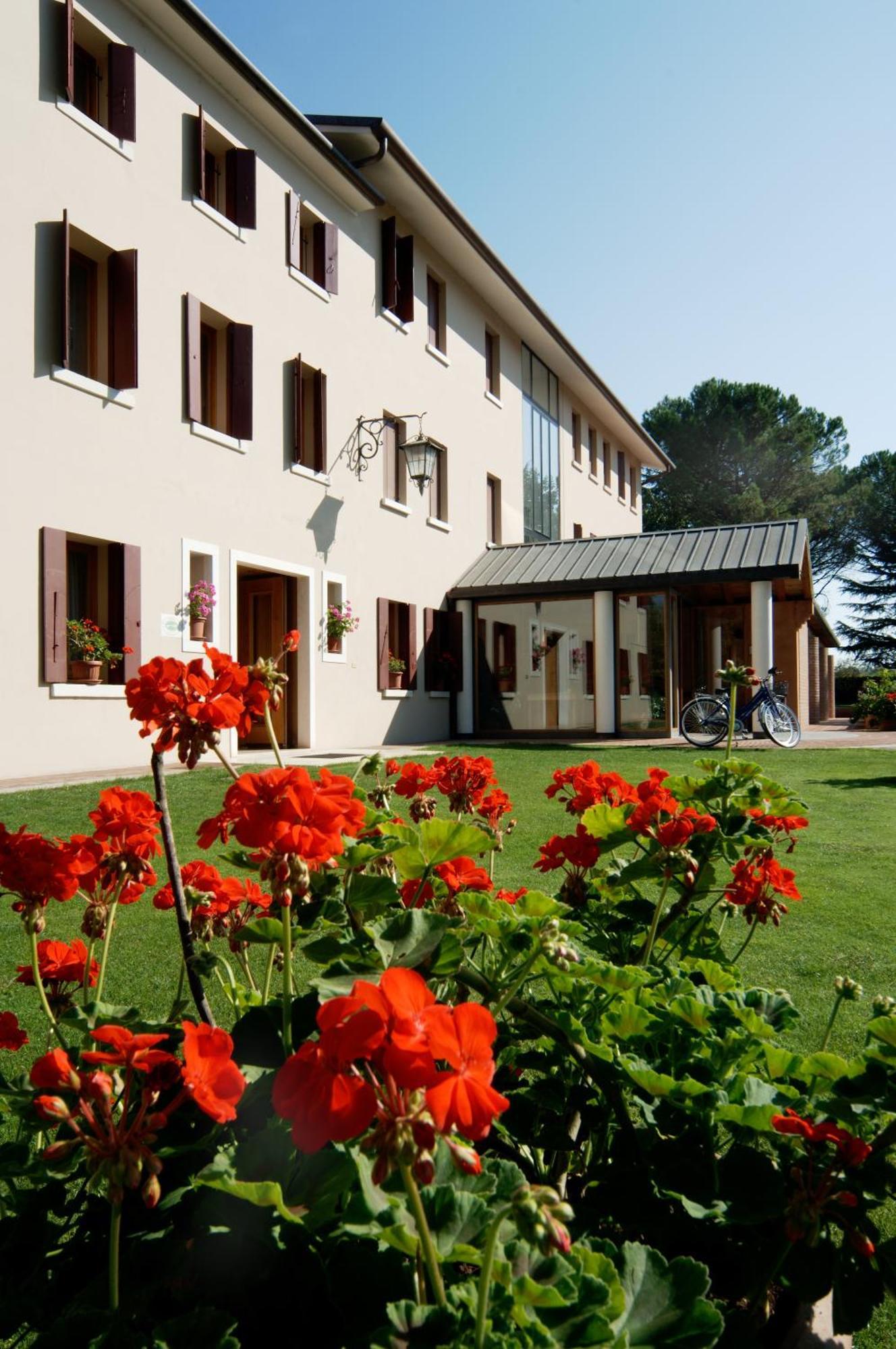 Hotel Del Parco Ristorante Loris Pieve di Soligo Bagian luar foto