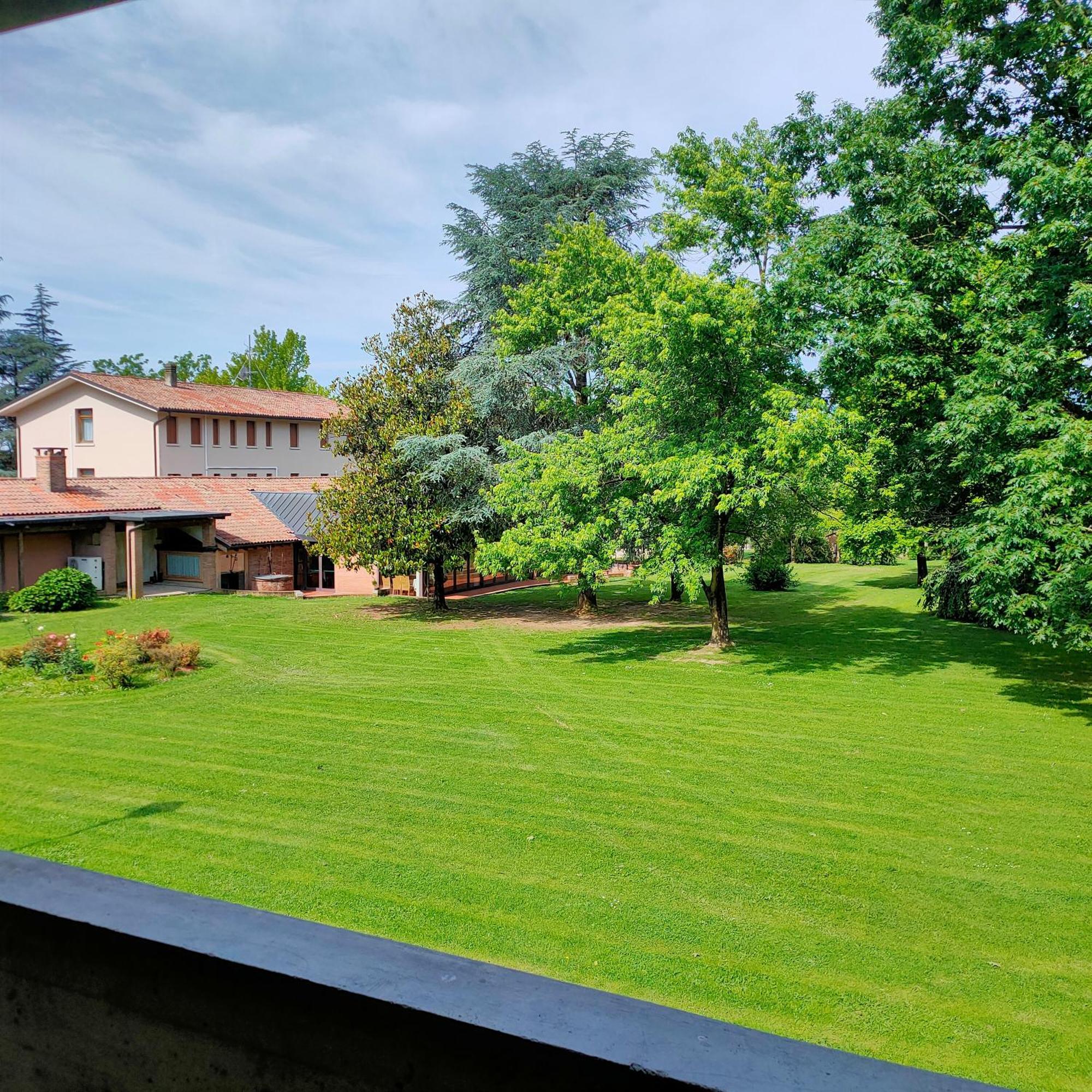 Hotel Del Parco Ristorante Loris Pieve di Soligo Bagian luar foto